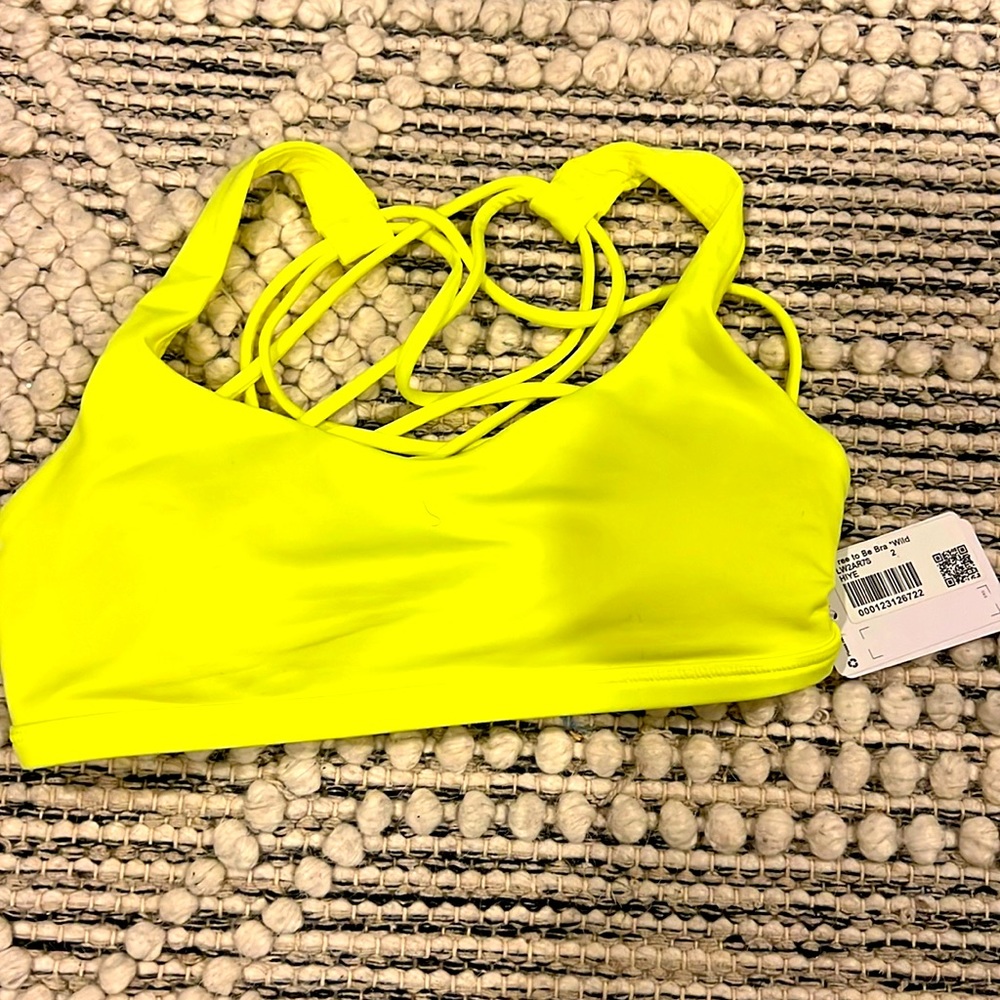 BNWT Lululemon “Free to be Wild” bra size 2